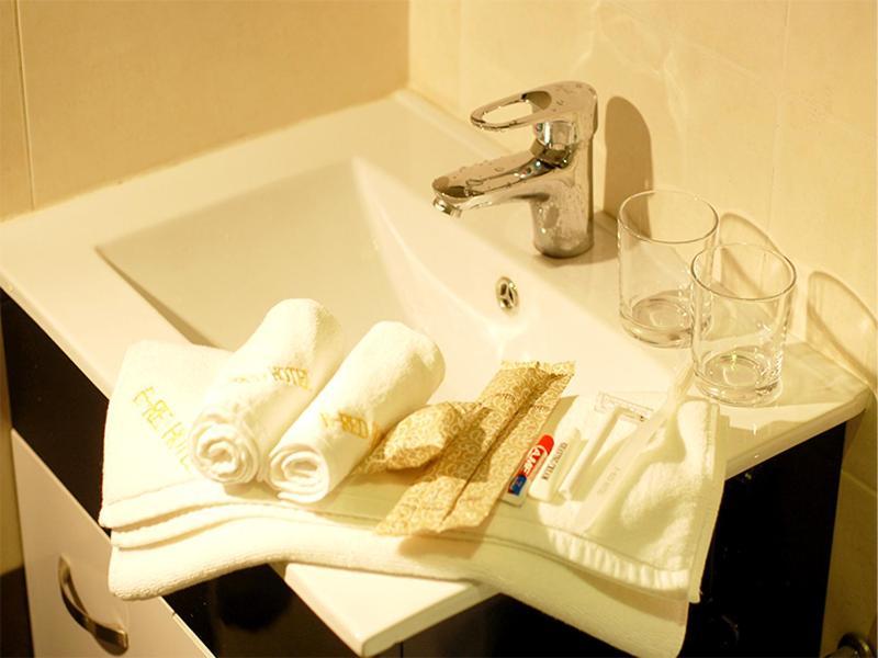 Ernes Hotel Bayu Mutiara Bukit Mertajam Exteriér fotografie